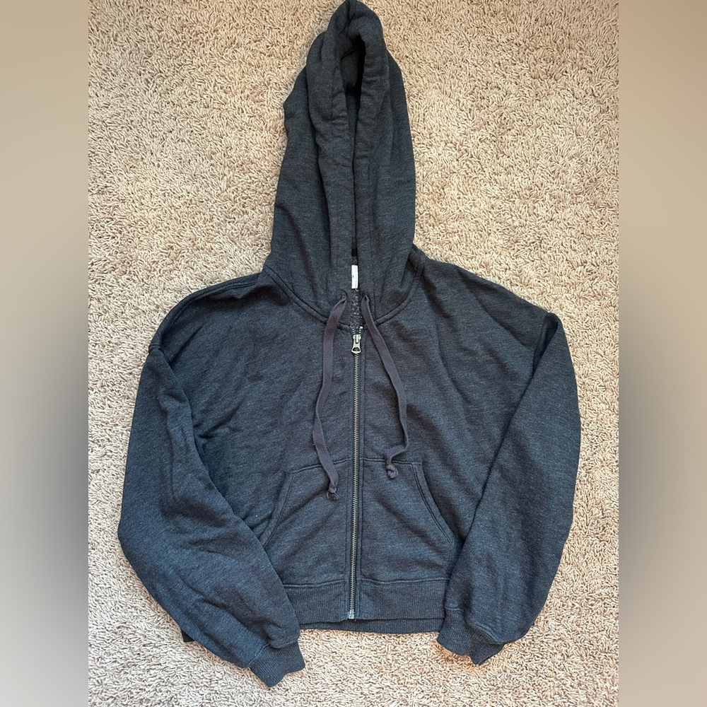 American Eagle- dark grey zip-up hoodie